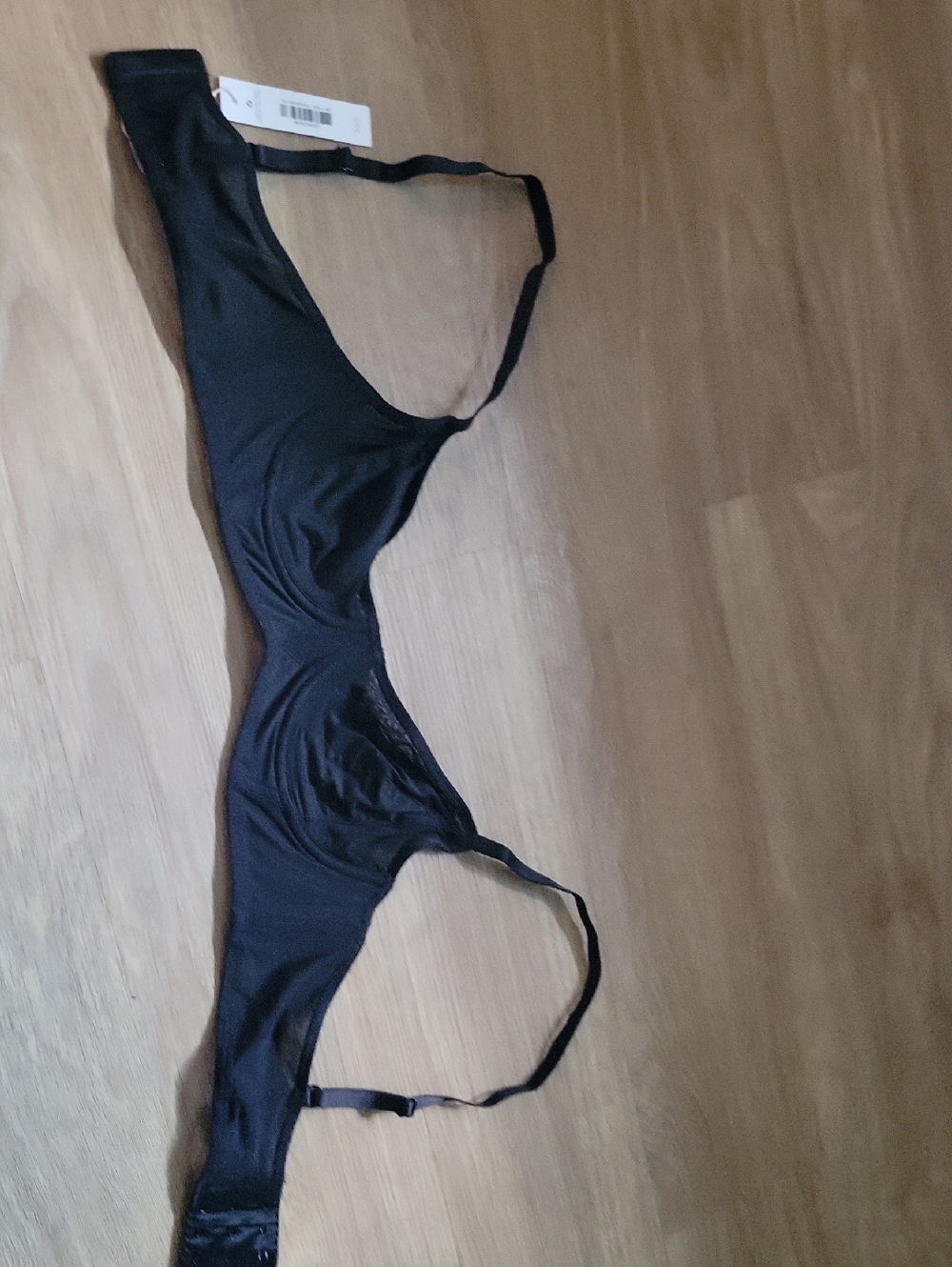 Adore Me Black Smooth Underwire Bra with Adjustable Straps